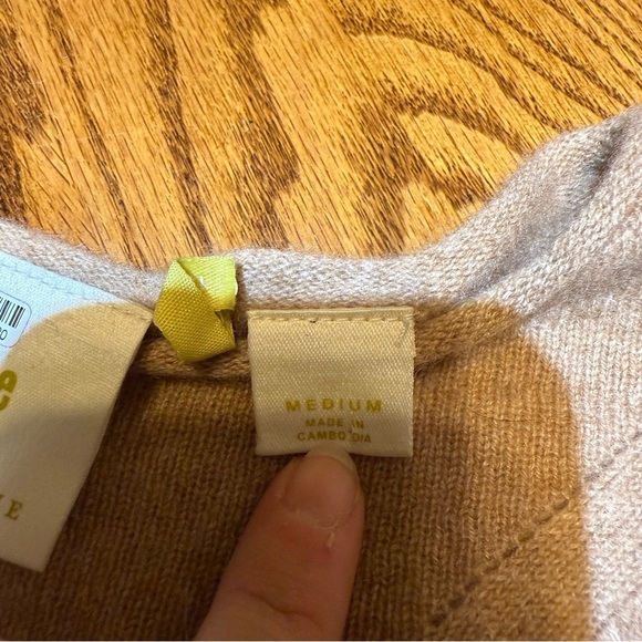 Anthropologie Maeve Cute Critter Graphic Sweater Size Medium 100% Cashmere - Picture 3 of 8